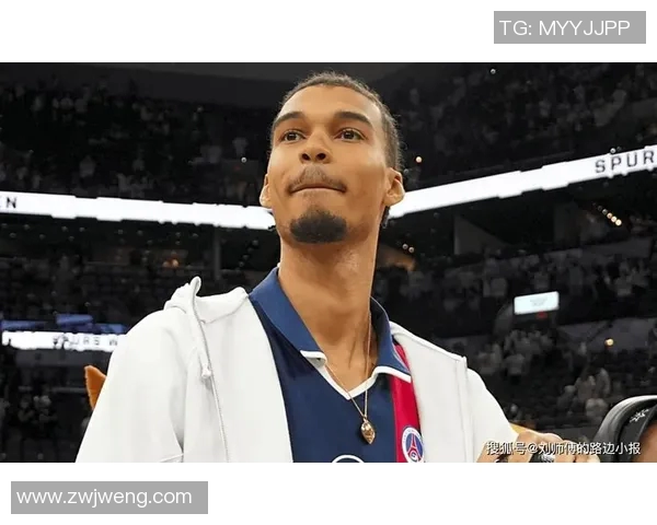 文班亚马在赛场上展现盖帽神技引发热议篮球界新星崛起的传奇故事