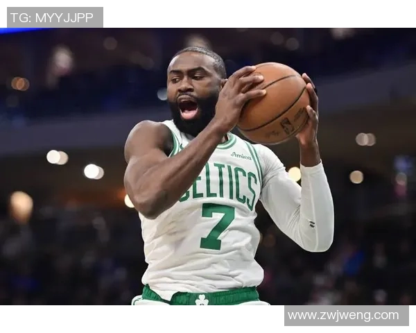 凯尔特人球星荣膺本赛季最佳防守球员，展现出色表现