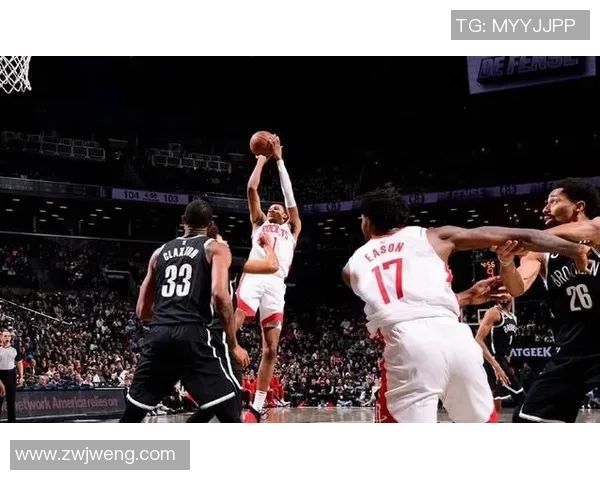 火箭队后卫因过失失误被罚停赛，球队陷入泥潭